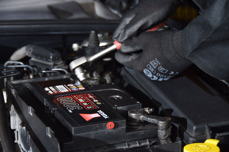 Yuasa YBX3030 - 030 SMF Car Battery - 4 Year Warranty