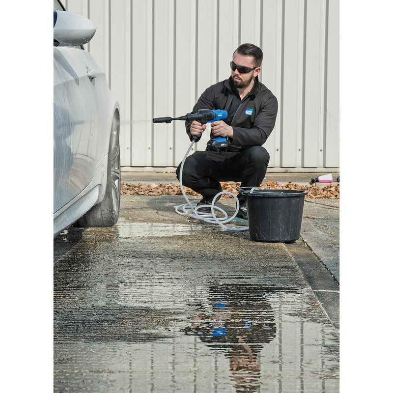 D20 20V Pressure Washer - 1 x 2.0Ah Battery - 1 x Fast Charger