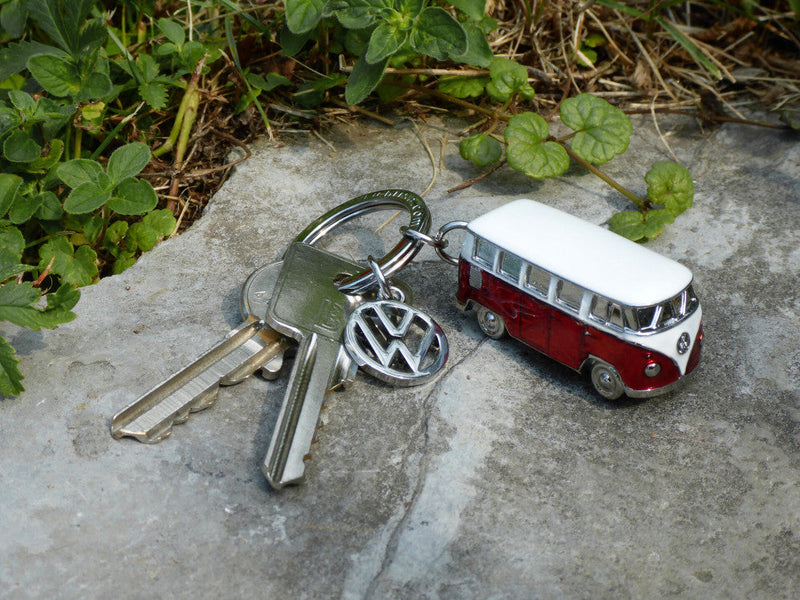 VW T1 Bus 3D Model Key Ring In Blister Packaging - Red