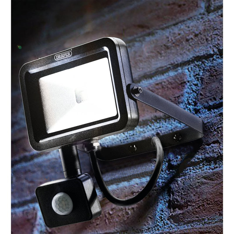 COB LED Slimline Wall Mounted Floodlight with PIR Sensor, 10W, 700 Lumens